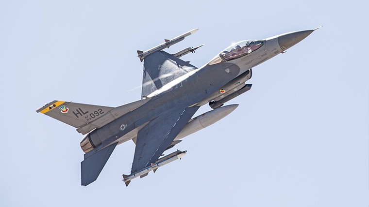 fighter jet